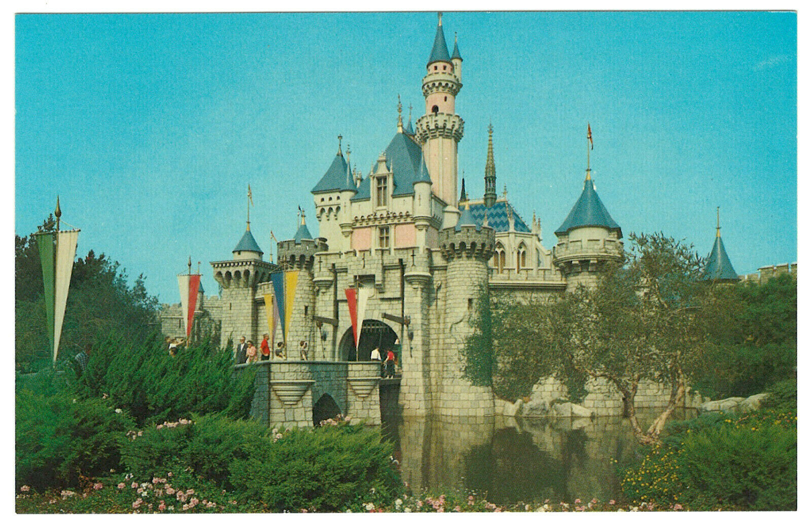 Disneyland Vintage Unused Postcard Sleeping Beauty Castle Circa 1959 D1
