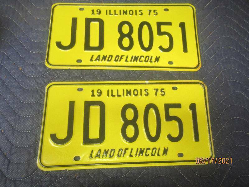 Illinois 1975 Old License Plates