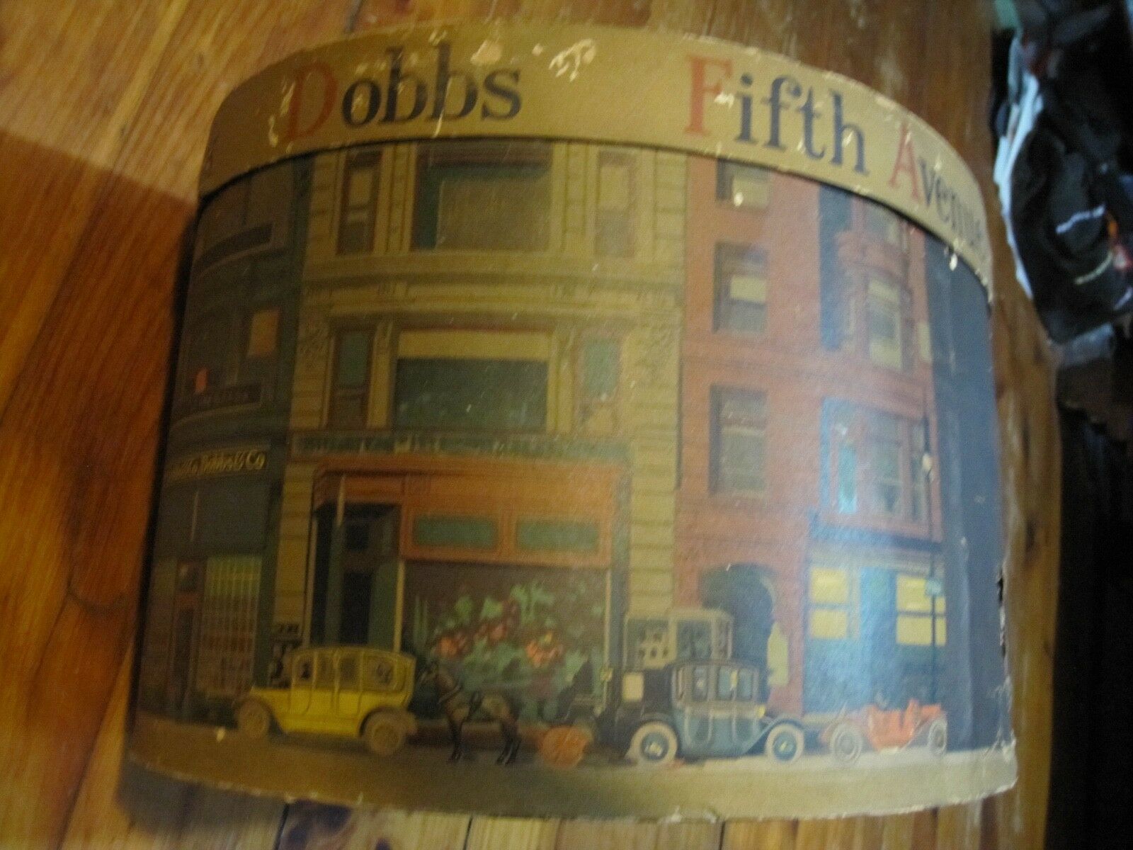 Vintage Oval Hat Box Dobbs 5th Ave.